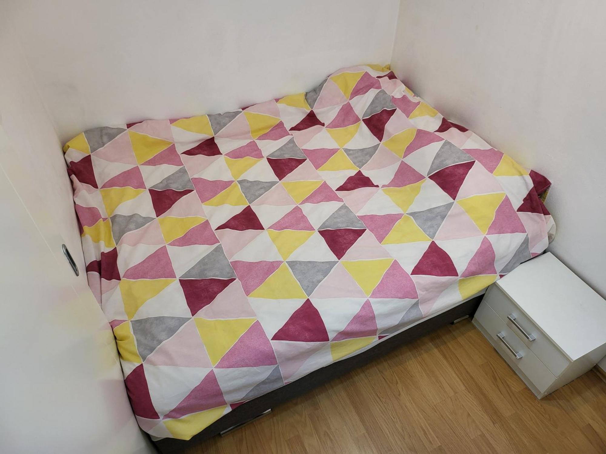 Stan Na Dan Prnjavor, Gajba U Centru Daire Dış mekan fotoğraf